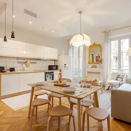 Διαμέρισμα Bella Nissa - Ac Wifi - Cosy - 2 Bedrooms *